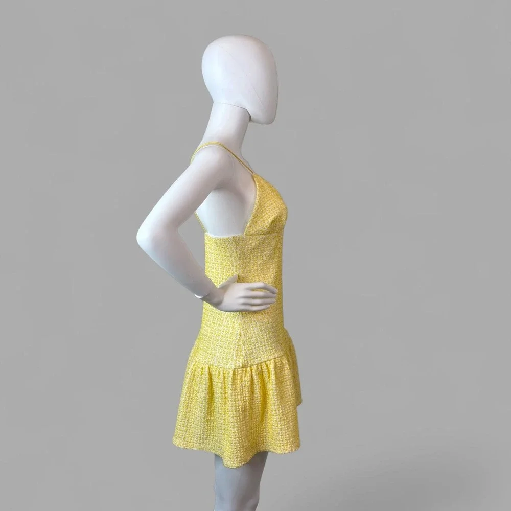 ASOS DESIGN Yellow Textured Boucle V-Neck Ruffle Mini Dress Cami Straps Sz 6